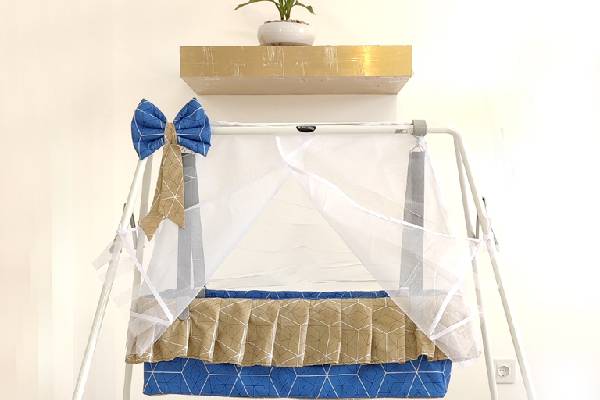 گهواره‌های پارچه‌ای با قابلیت تنظیم ارتفاع برای فضای کودک