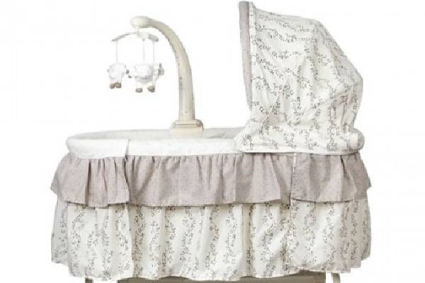 گهواره پارچهای زیبایی و رنگارنگی برای فضای شاد و سرزنده