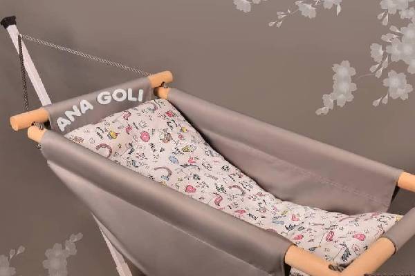 آسانی حمل و نقل: خرید گهواره تاشو برای والدین فعال در ترتیب جدید زندگی