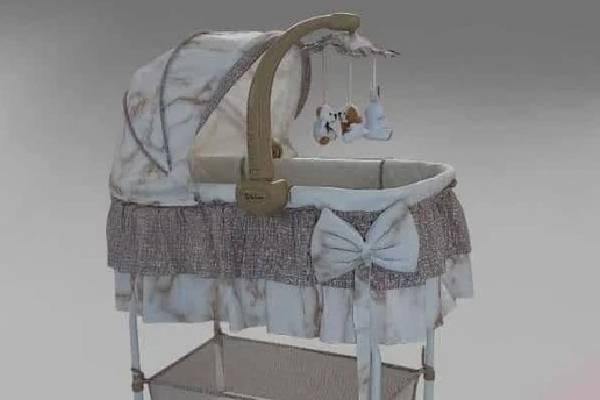 گهواره پارچه‌ای برای هماهنگی با دکور اتاق نوزاد