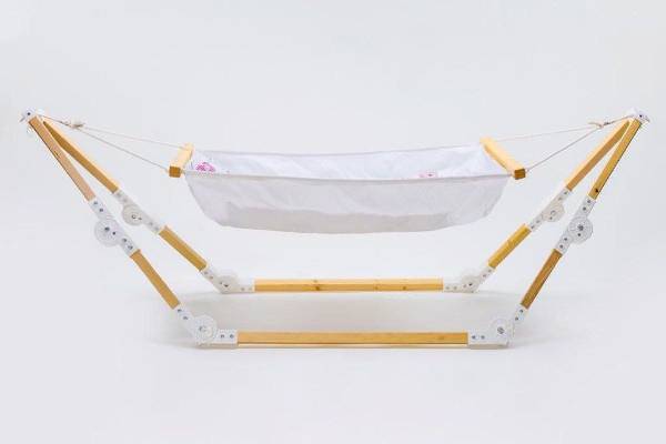 نوآوری در طراحی: تولید گهواره‌های تاشو با ویژگی‌های منحصر به فرد