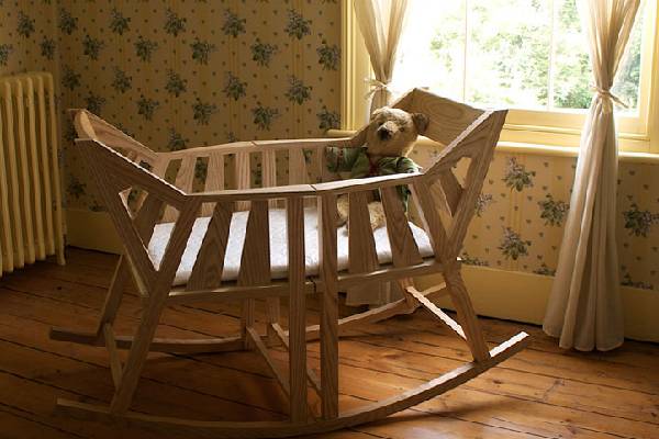 کیفیت از دید ایران: تولید و ارائه گهوارههای نوزاد با استفاده از مواد مرغوب