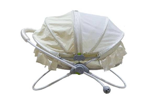 تولید گهواره تاشو با طراحی متنوع: گزینه‌های شیک و کارآمد برای والدین