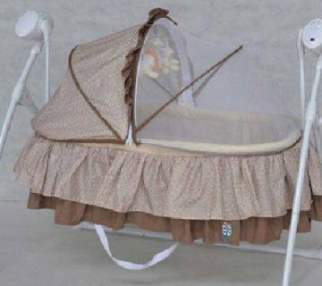 گهواره پارچه‌ای مدرن با المان‌های هنری