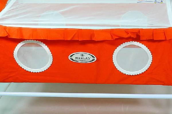 در جاده با کودک: تاشو بودن و خصوصیات مهم در خرید گهواره مسافرتی