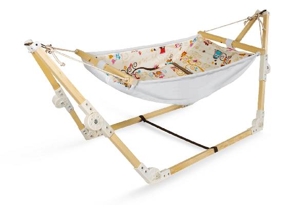 نظرات مشتریان: تأثیر مثبت تجربیات مصرف‌کنندگان در فروش گهواره مسافرتی تاشو