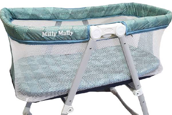 راهنمای خرید: 5 نکته کلیدی برای انتخاب بهترین گهواره تاشو مسافرتی