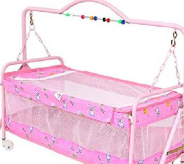 نوزاد شاد با گهواره تاشو: بررسی قیمت و امکانات بهترین مدل‌های خارجی برای خانواده‌های ایرانی