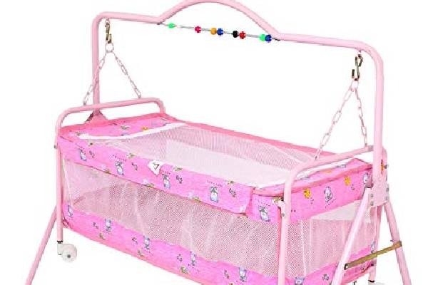 نوزاد شاد با گهواره تاشو: بررسی قیمت و امکانات بهترین مدل‌های خارجی برای خانواده‌های ایرانی