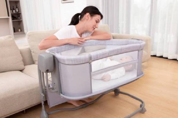 راهنمای خرید گهواره تاشو نوزاد: انتخاب مدل با قیمت مناسب و امکانات کامل