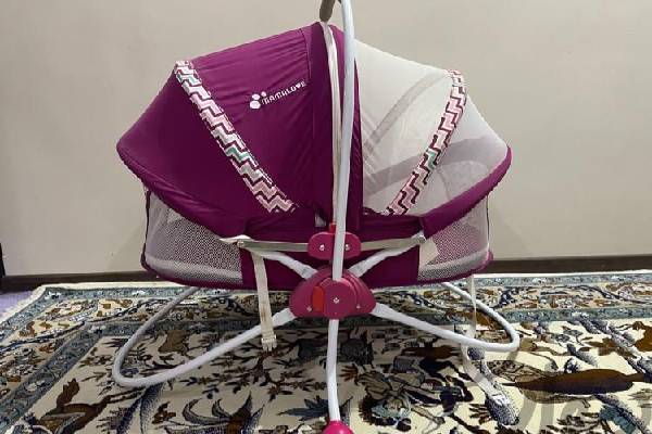 راهنمای خرید مطمئن: مراکز فروش معتبر گهواره تاشو در مرکز تهران