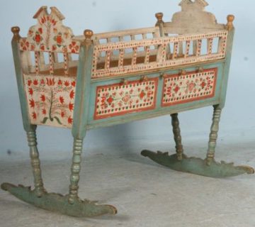 چگونه گهواره چوبی مناسب فضای خانه خود انتخاب کنیم؟